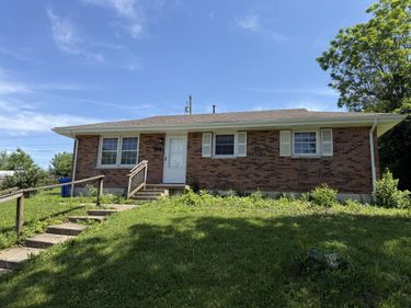 1333 Ox Hill Drive, Lexington, KY 40517