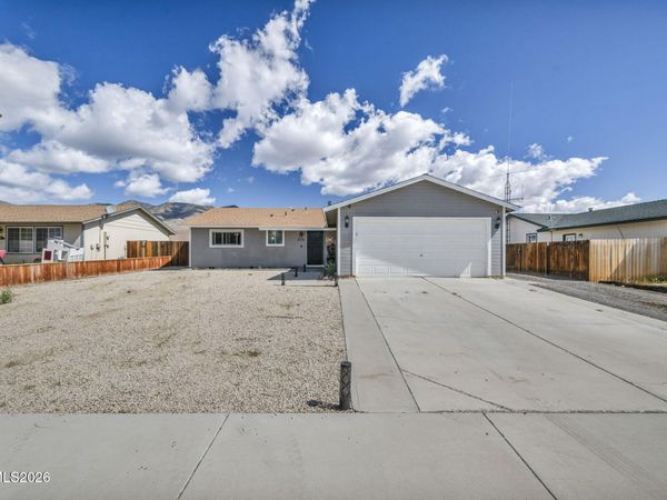 2078 Lonnie Lane, Dayton, NV 89403