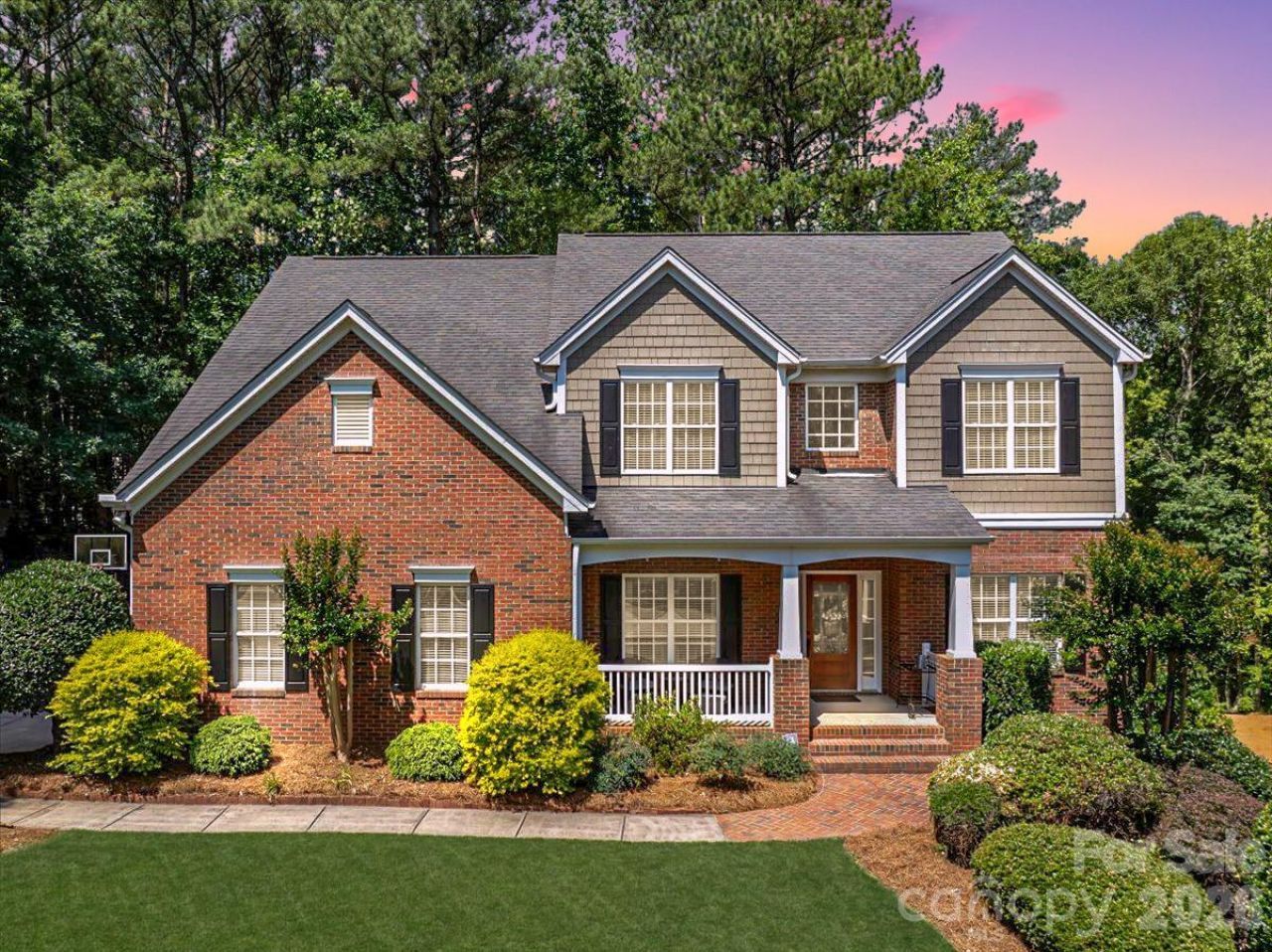 12023 Overlook Mountain Drive, Charlotte, NC 28216 Main Photo