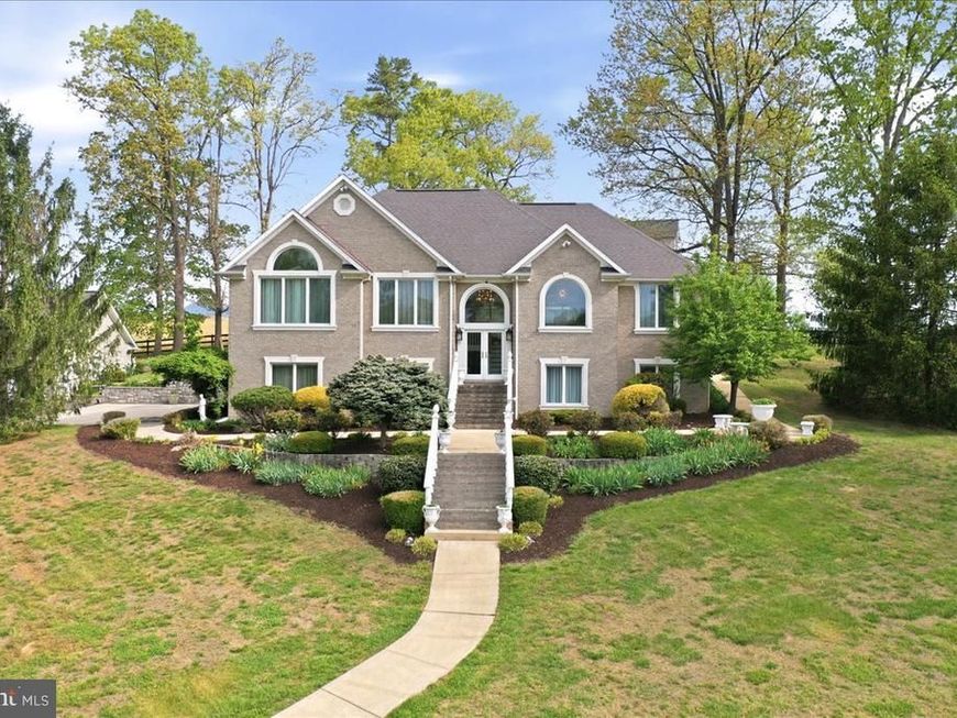 100 Cottage Drive, Luray, VA 22835 Main Photo