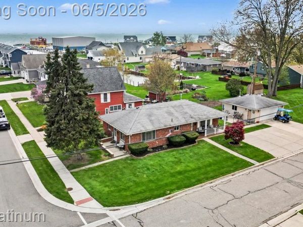 50895 Taylor Street, New Baltimore, MI 48047