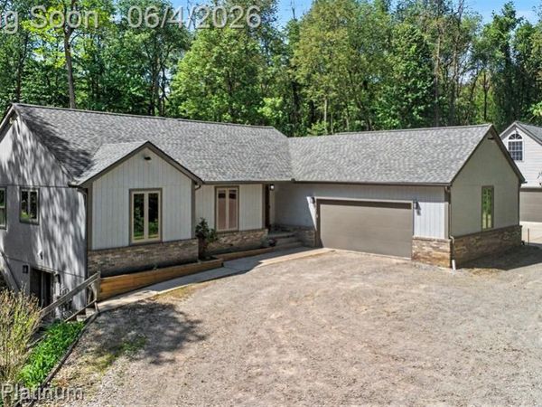 535 Wolfe Road, Groveland Twp, MI 48462