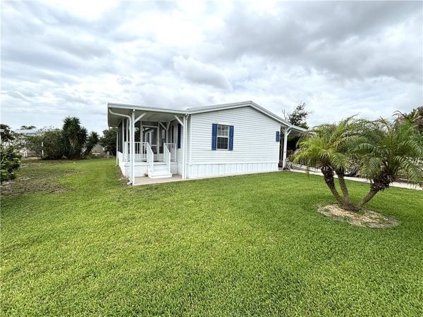6129 97th Street, Sebastian, FL 32958