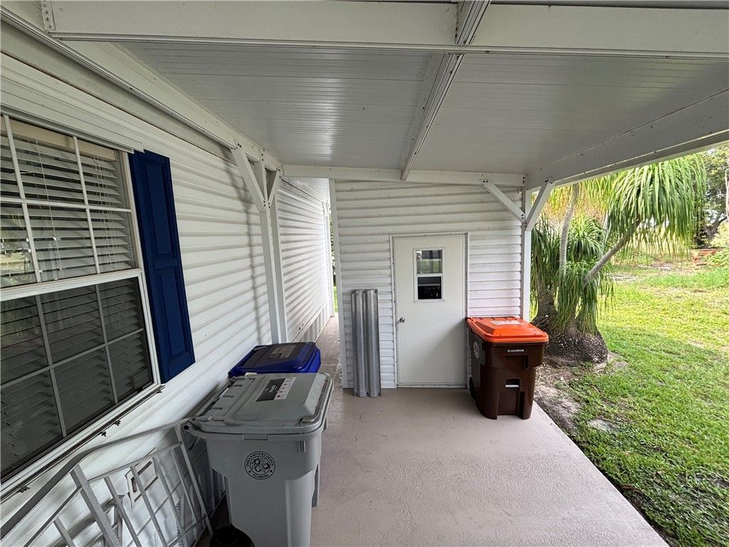 6129 97th Street, Sebastian, FL 32958 Photo