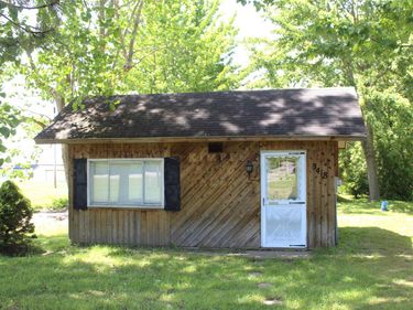 3418 County Road 427, Waterloo, IN 46793