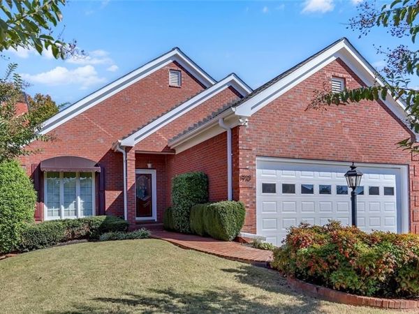 1910 Stockton Walk Lane , Snellville, GA 30078
