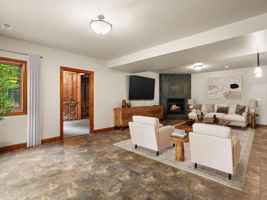 Property Image 73