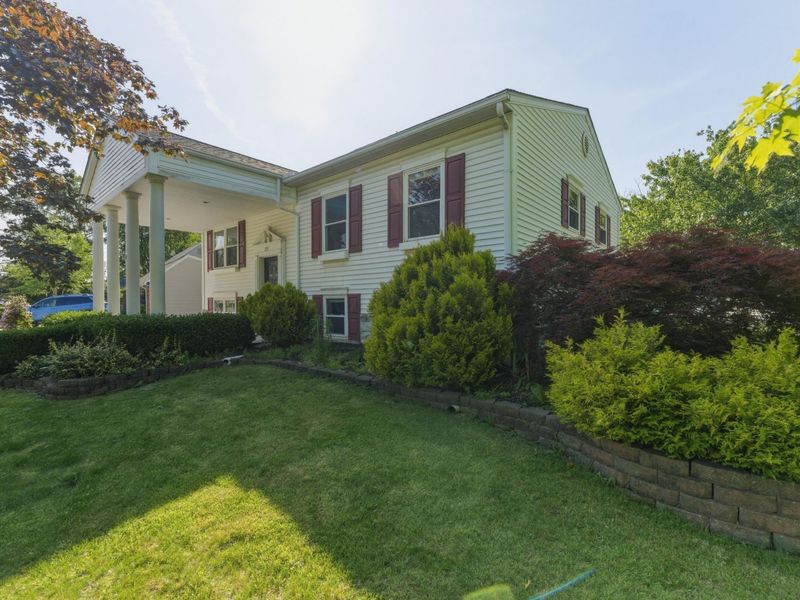291 Hawthorne Road , Sunbury, OH 43074 Photo 1