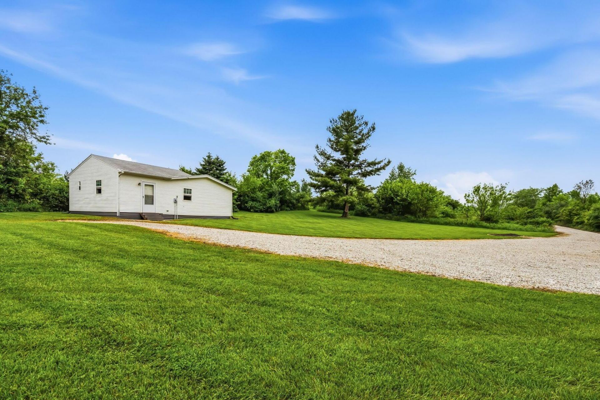 11687 Broadgauge Road , South Vienna, OH 45369 Main Photo