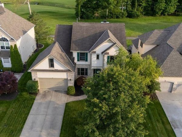758 Covered Bridge Drive, Delaware, OH 43015