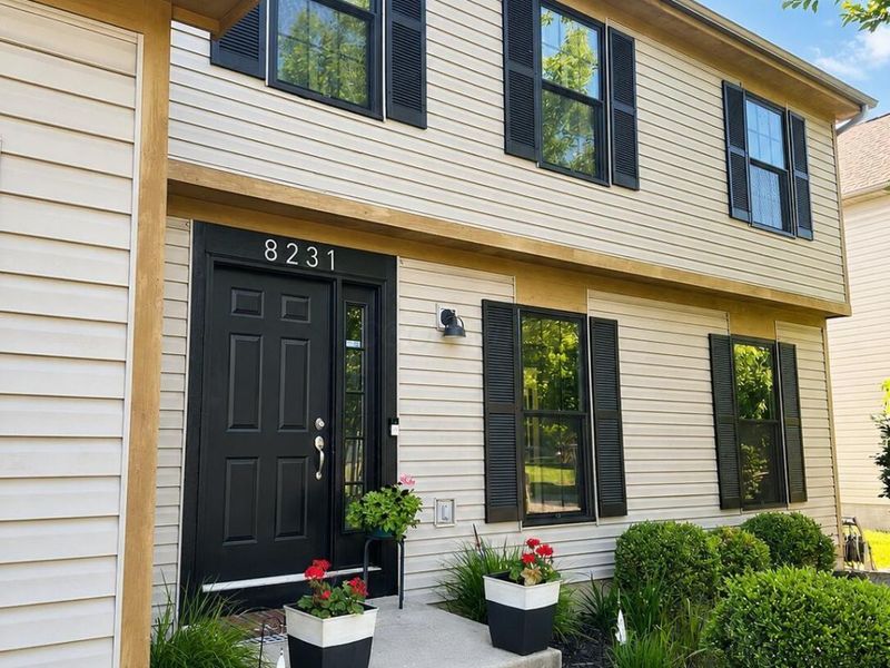 8231 Snowhill Court, Westerville, OH 43081 Photo 2