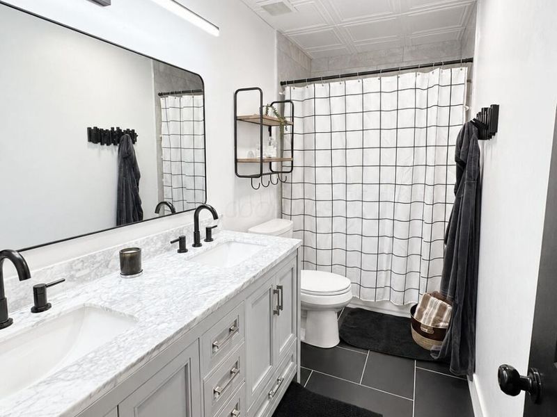 8231 Snowhill Court, Westerville, OH 43081 Photo 22