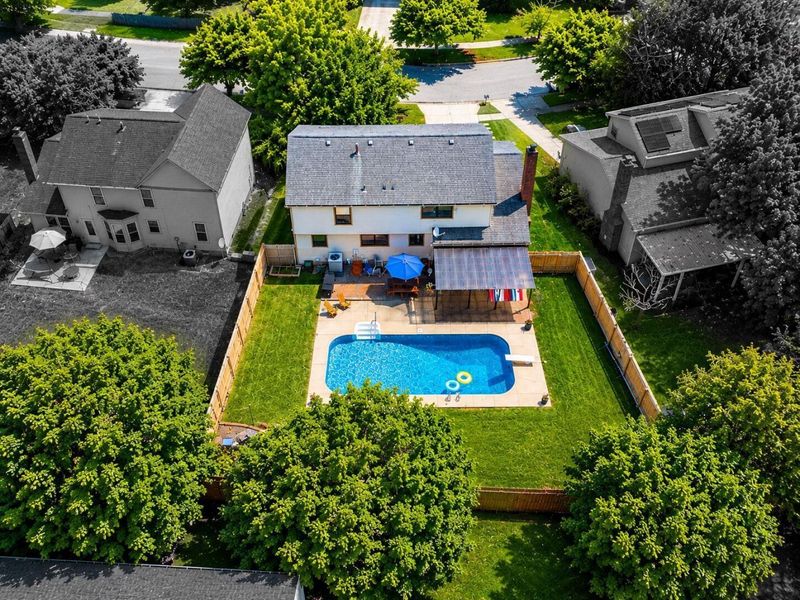8231 Snowhill Court, Westerville, OH 43081 Photo 32