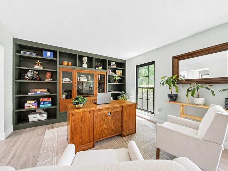 8231 Snowhill Court, Westerville, OH 43081 Photo 5