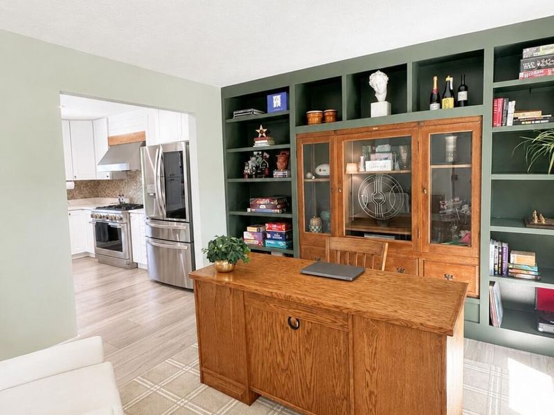 8231 Snowhill Court, Westerville, OH 43081 Photo 6