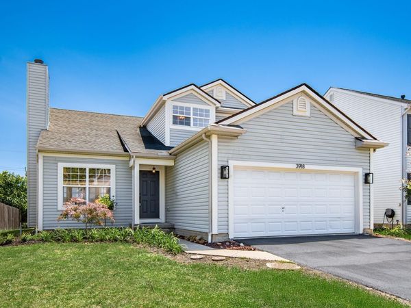 3918 Highland Bluff Drive, Groveport, OH 43125