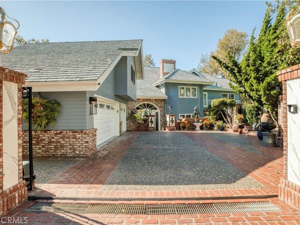 1 Royal Saint George, Newport Beach, CA 92660