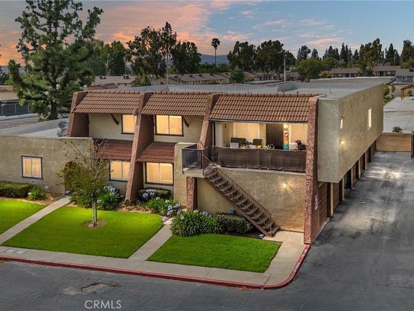 12420 Mount Vernon, Unit 2D, Grand Terrace, CA 92313