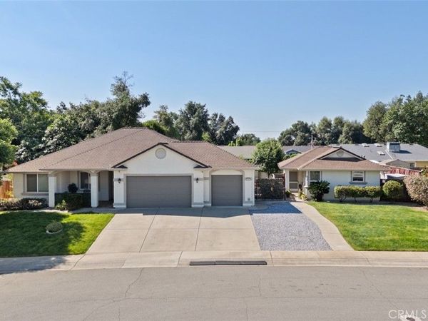 1613 Galaxy, Redding, CA 96002