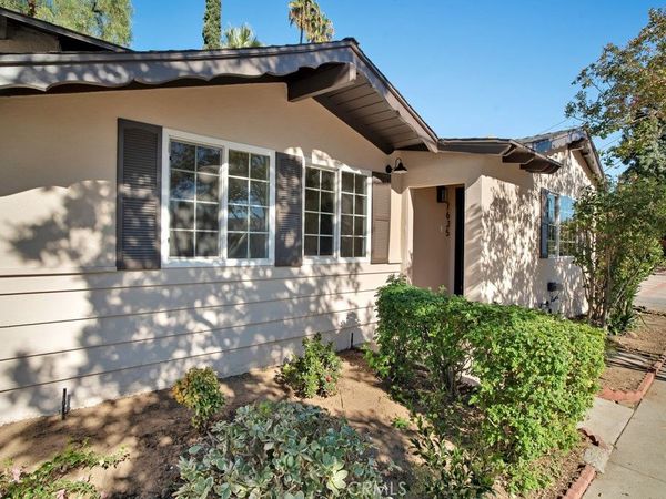 7633-7635 Fallbrook Avenue, West Hills, CA 91304