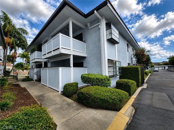 131 S Poplar Ave, Unit 26, Brea, CA 92821
