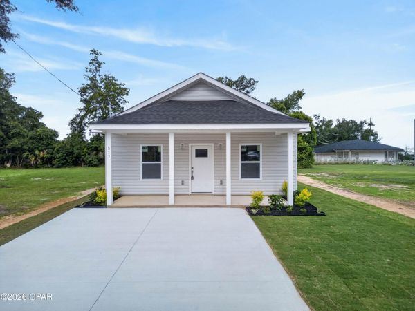 517 N Gray Avenue , Panama City, FL 32401