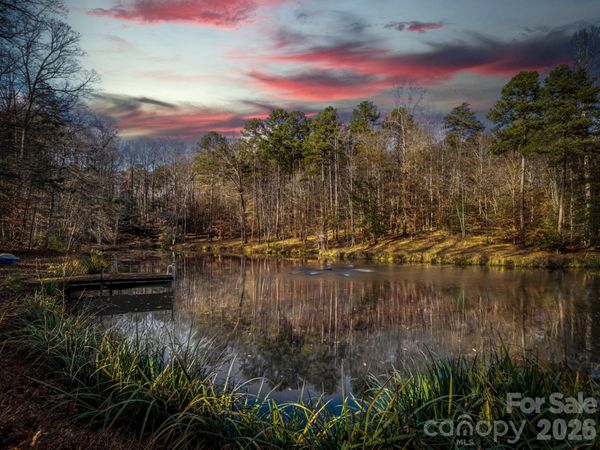 1090 N Saunders Drive , Catawba, NC 28609