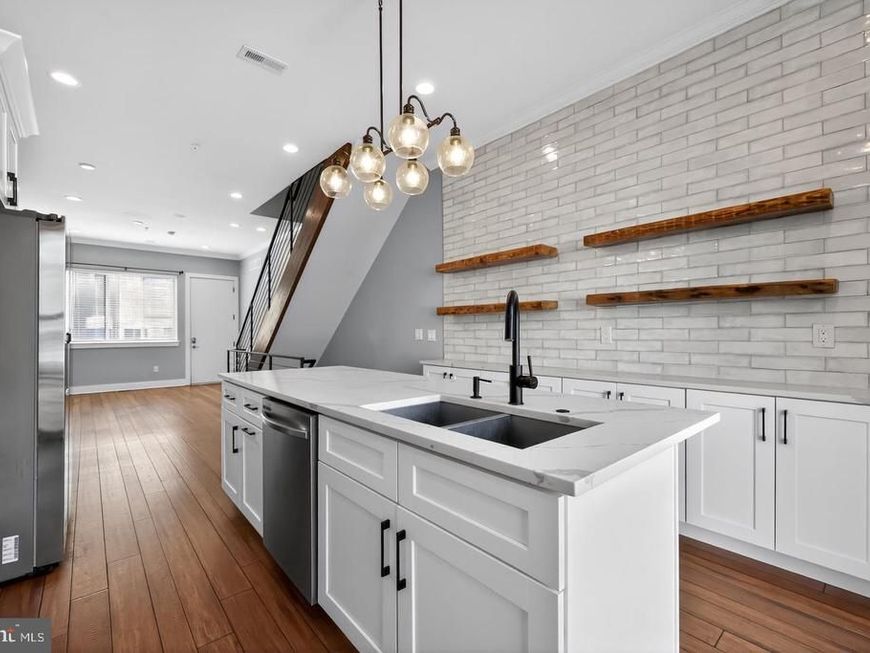 1508 S Lecount Street, Philadelphia, PA 19146 Main Photo