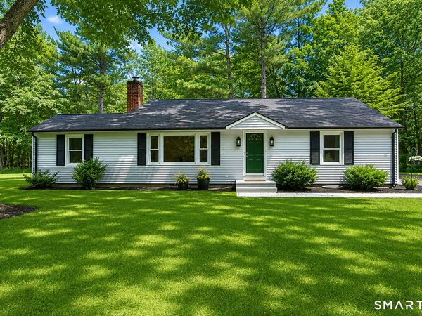 26 Crescent, Simsbury, CT 06070