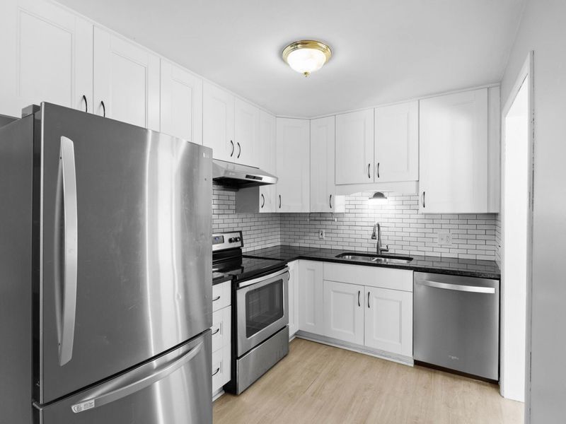2454 Cranford Road, Columbus, OH 43221 Photo 12