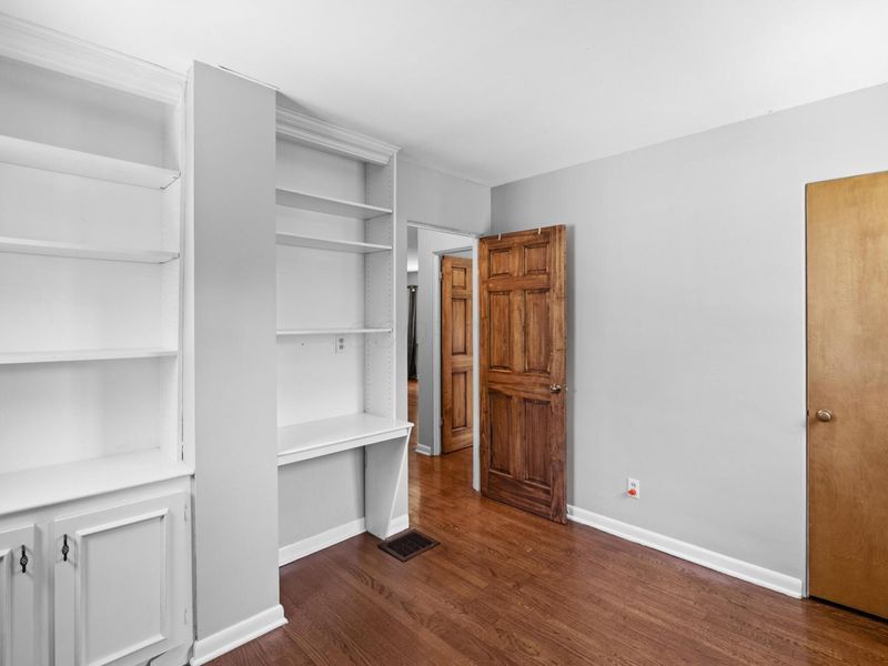 2454 Cranford Road, Columbus, OH 43221 Photo 20