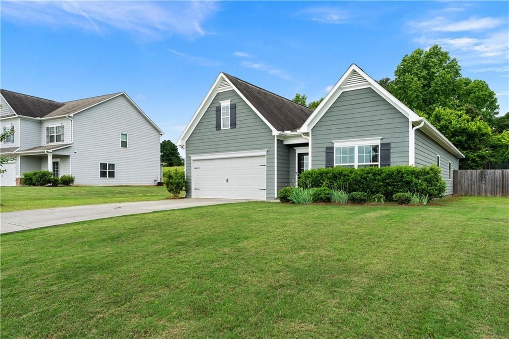 51 Robin Road, Adairsville, GA 30103 Main Photo