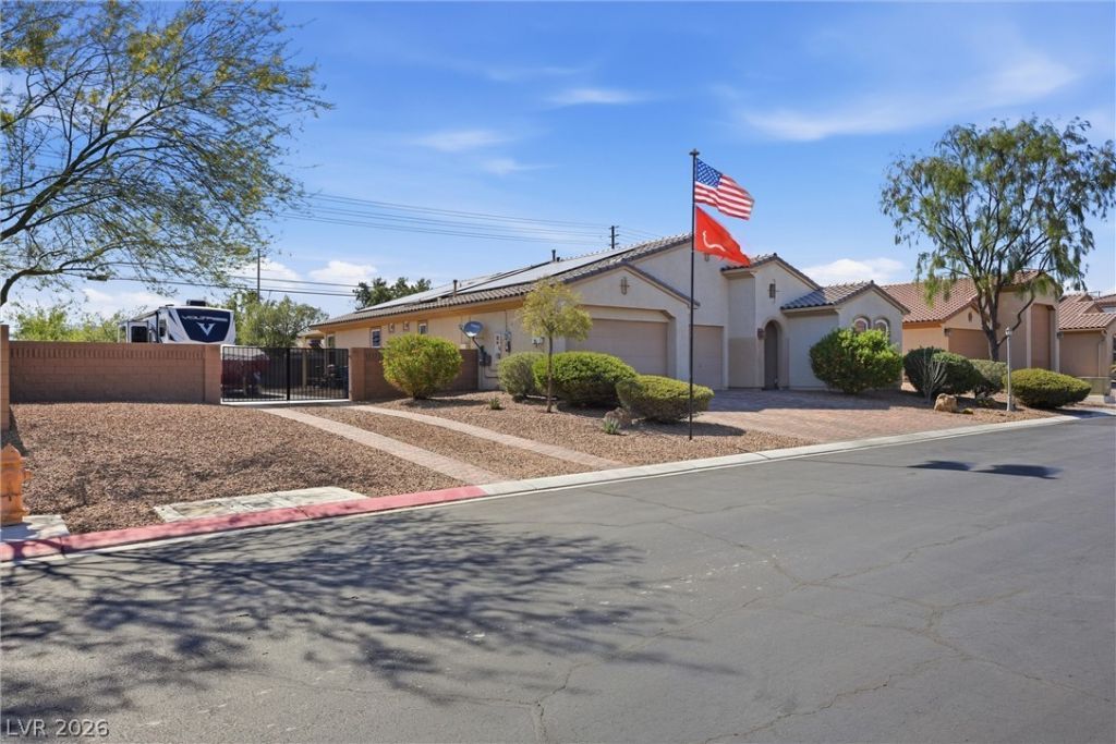 4713 Overlook Ranch Street , North Las Vegas, NV 89031