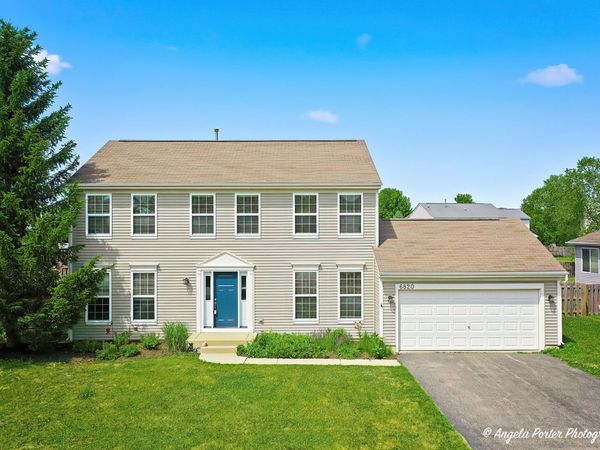 6820 Ayre Drive, McHenry, IL 60050