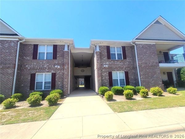 1761 Renwick Drive, Unit 204, Fayetteville, NC 28304