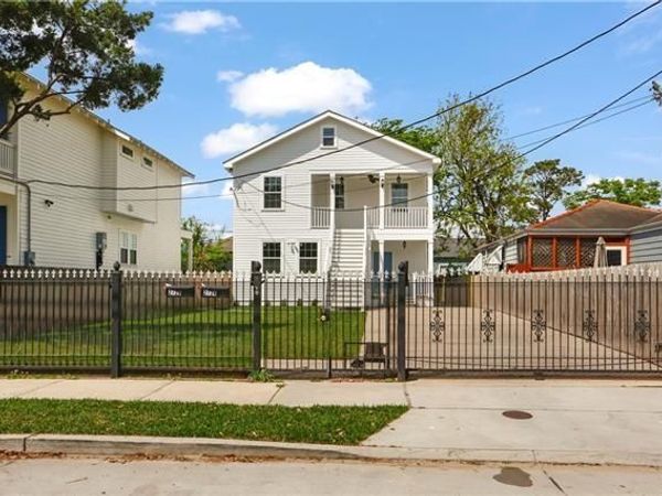 2724-26 UPPERLINE Street , New Orleans, LA 70115