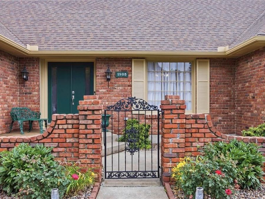 Property Image 4