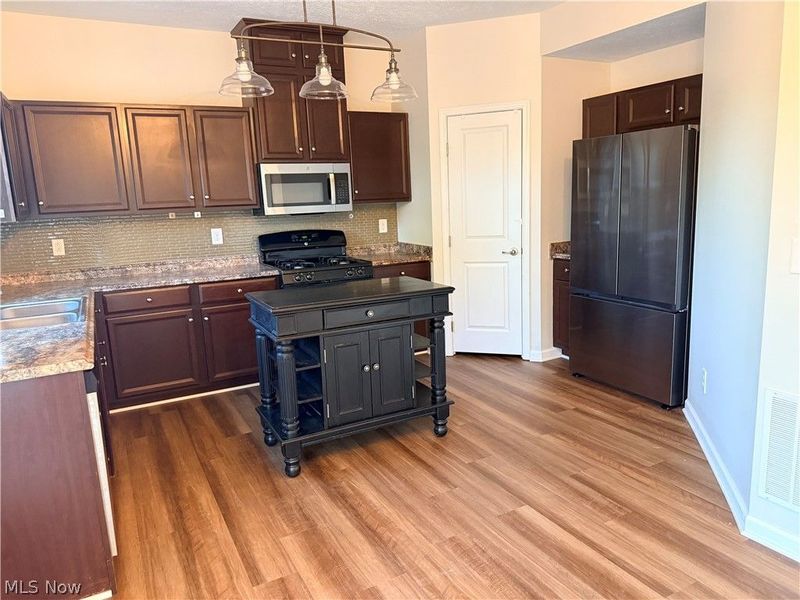 5055 Lake Forest Drive, Peninsula, OH 44264 Photo 9