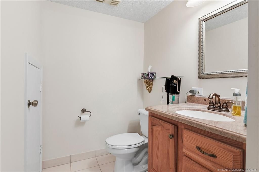 3802 SE Jefferson Street, Stuart, FL 34997 Photo