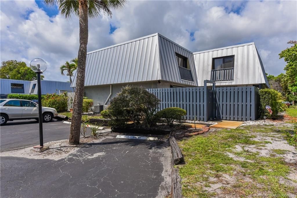 3802 SE Jefferson Street, Stuart, FL 34997 Photo