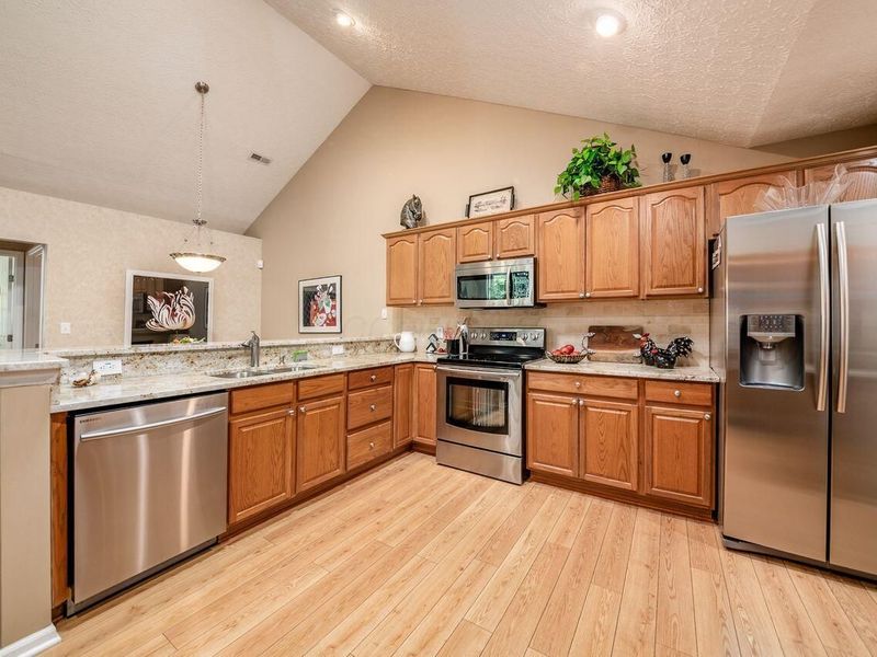 775 Kingsmead Road , Westerville, OH 43082 Photo 15