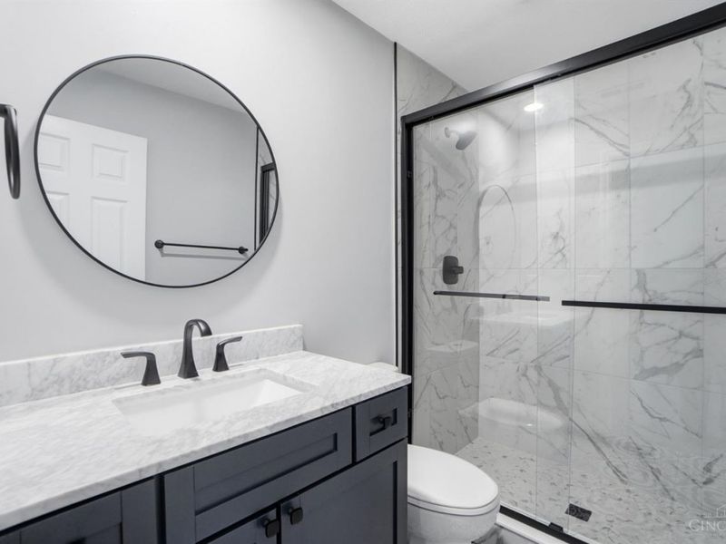 1004 Shakertown Court, Montgomery, OH 45242 Photo 11