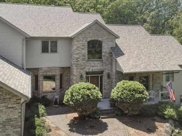 S4349 Fox Hill Circle, Baraboo, WI 53913