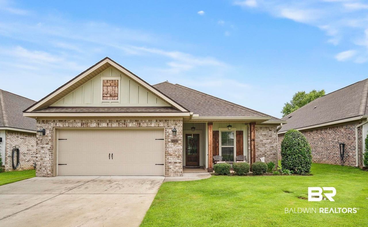 225 Divot Loop, Fairhope, AL 36532 Main Photo