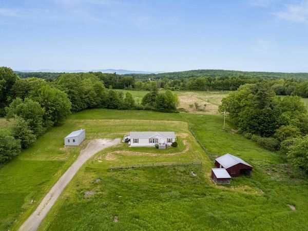 669 Buttolph Road, Shoreham, VT 05770