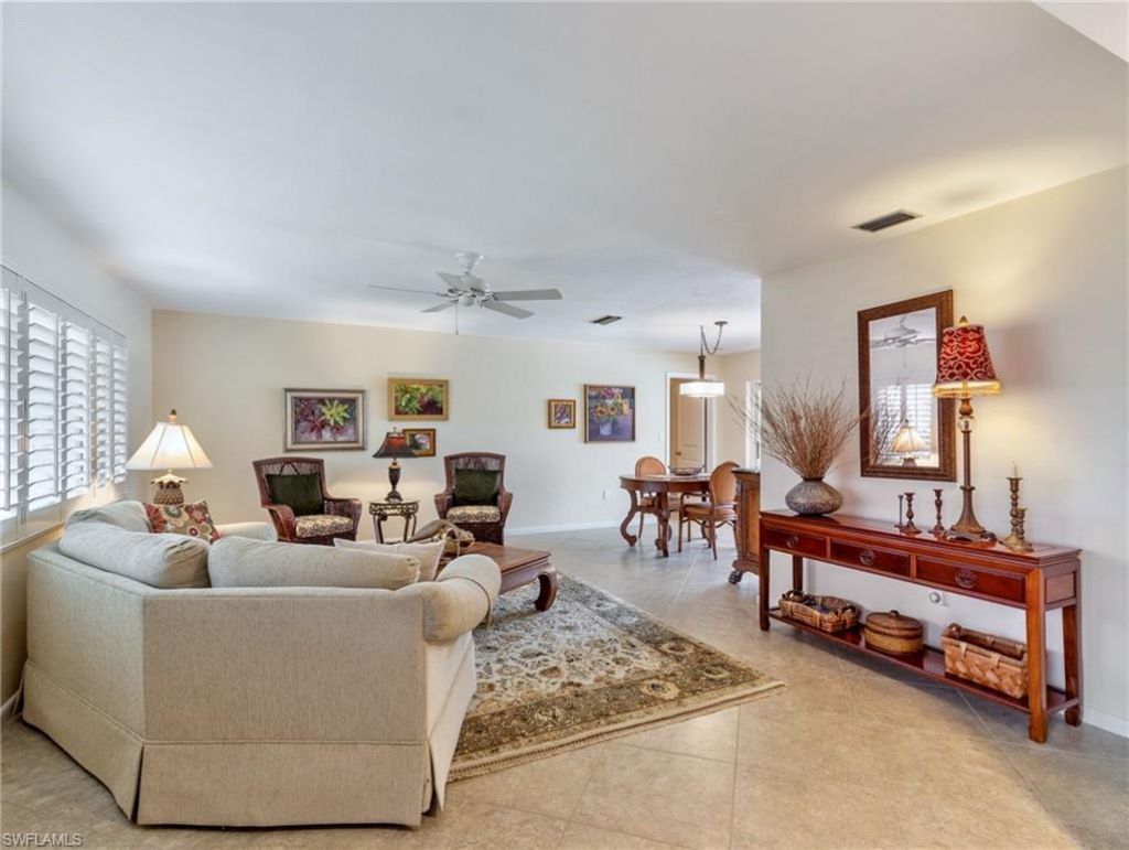 392 Snow Dr , Fort Myers, FL 33919 Photo