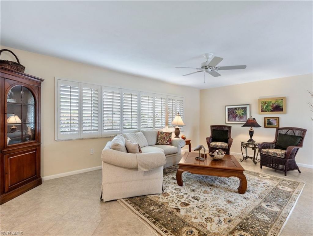 392 Snow Dr , Fort Myers, FL 33919 Photo