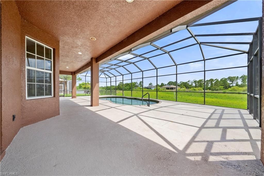680 Mirror Lakes Ct , Lehigh Acres, FL 33974 Photo