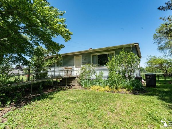 16788 Ida West Road, Petersburg, MI 49270