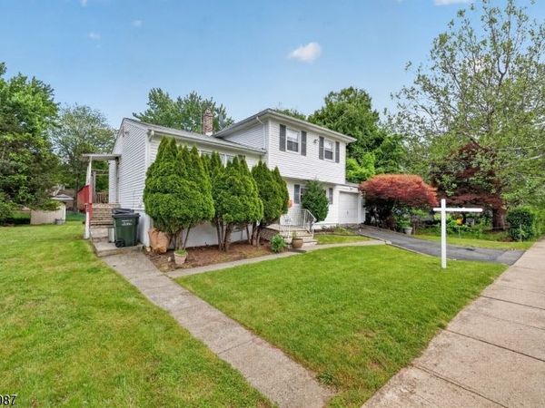 14 Stickle Ave, Wharton, NJ 07885